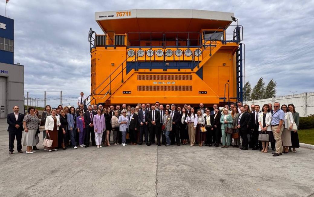 Council of heads of legal services – at BELAZ Council of heads of legal services – at BELAZ