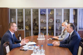 BelCCI Chairman Vladimir Ulakhovich meets Honorary Consul of Belarus in Cameroon Igor Kolesnikov