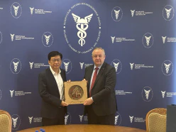 Meeting with the President of the Federation of Myanmar Chambers of Commerce and Industry, Ai Win